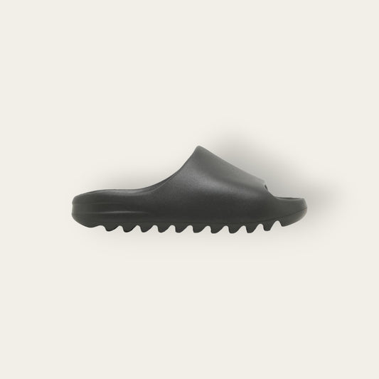 Adidas Yeezy Slide "Dark Onyx"